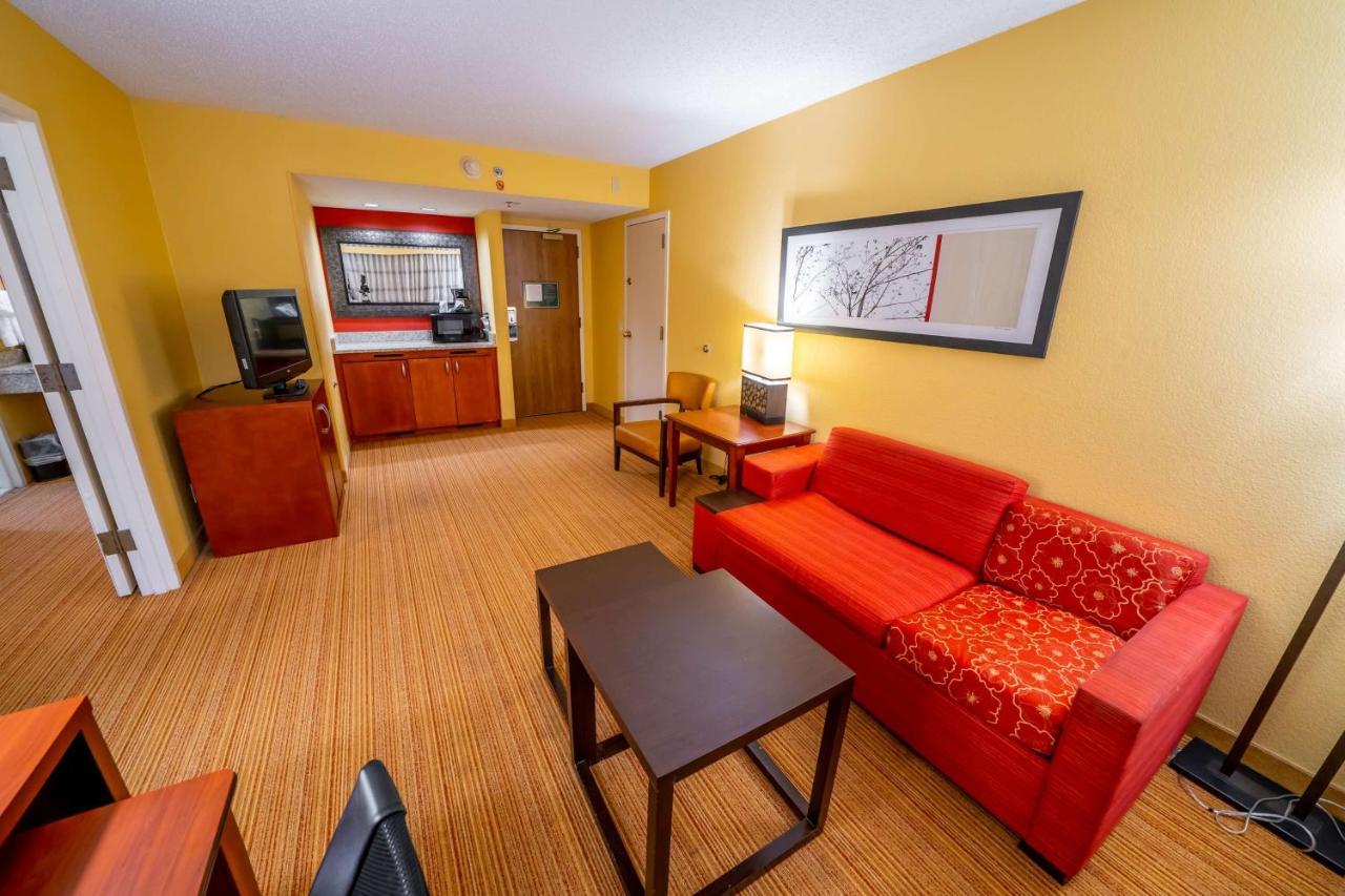 Iowa Inn Bettendorf Quad Cities Esterno foto